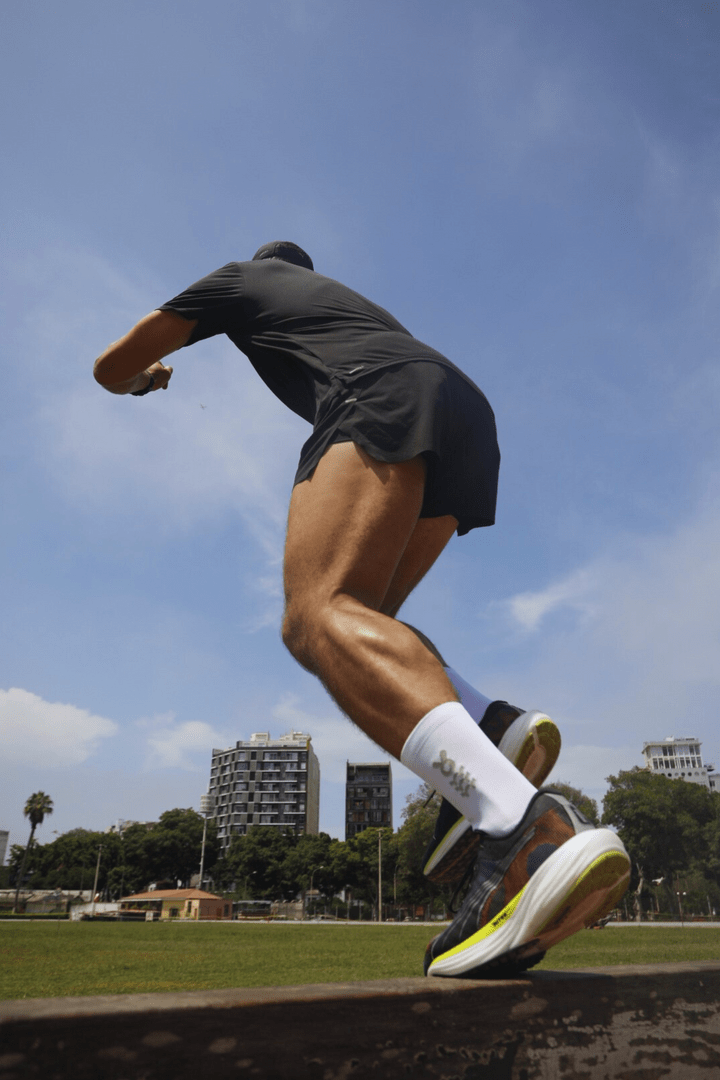 Bunnyhop Medias Today is Runday Blanco2