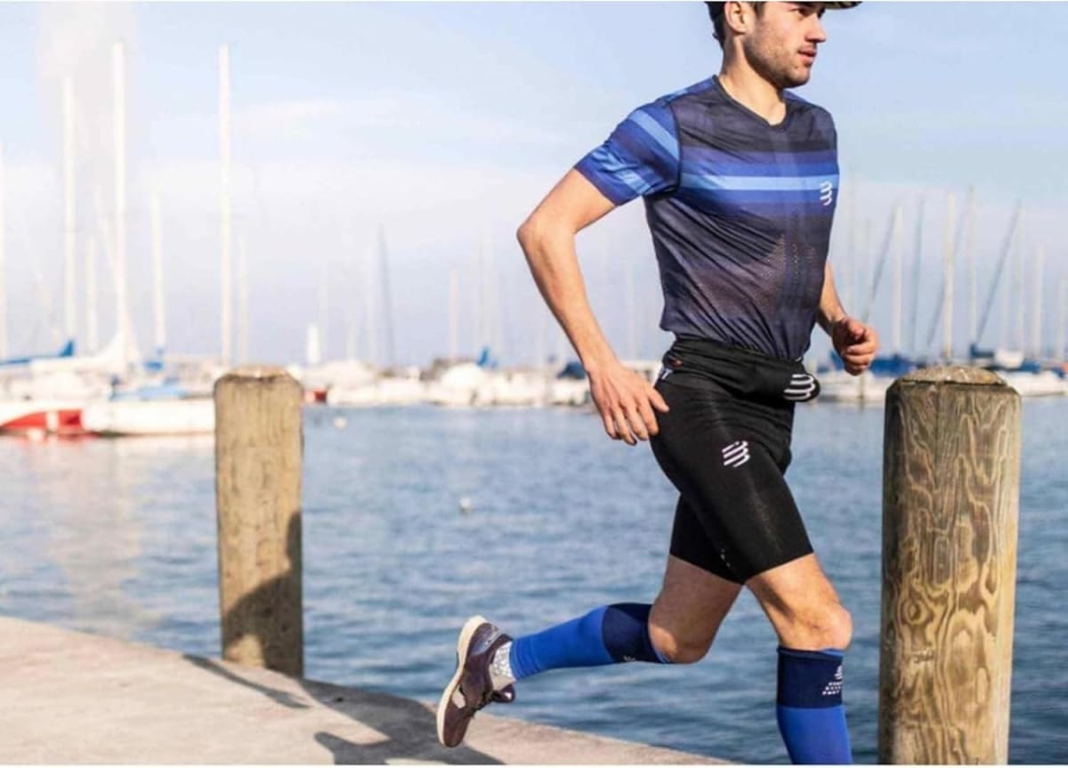 Compressport Free Belt  Black4