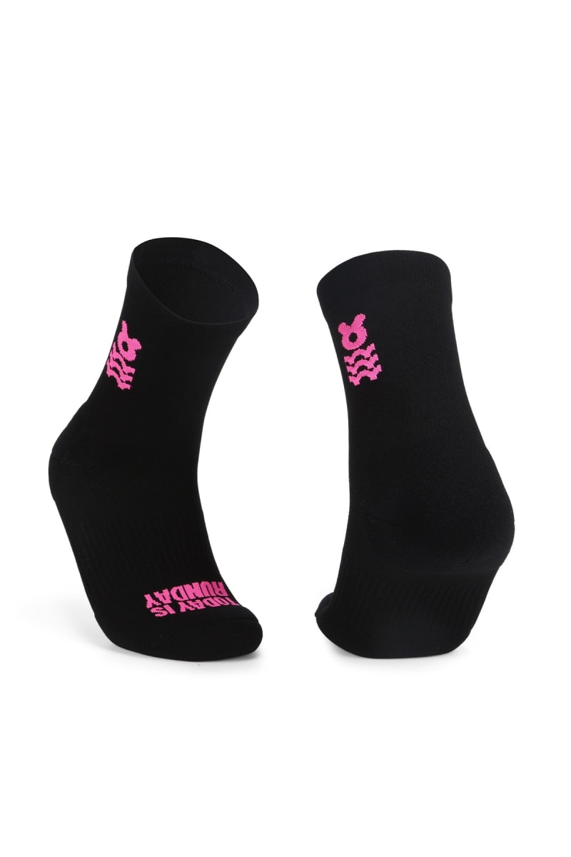 BunnyHop Medias BHRun Negro Fucsia1