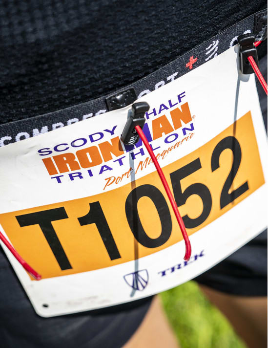 Compressport Porta Dorsal y Gel2