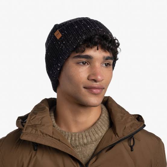 Buff Knitted Hat Kort Black2