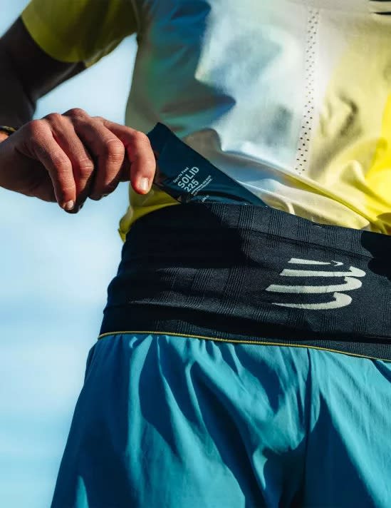Compressport Free Belt Blues/Green Sheen2
