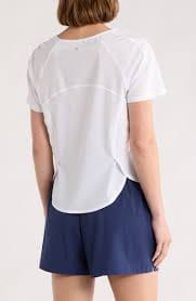 LAYER8 SS EASY RUNNER SCALLOP TOP MUJER2
