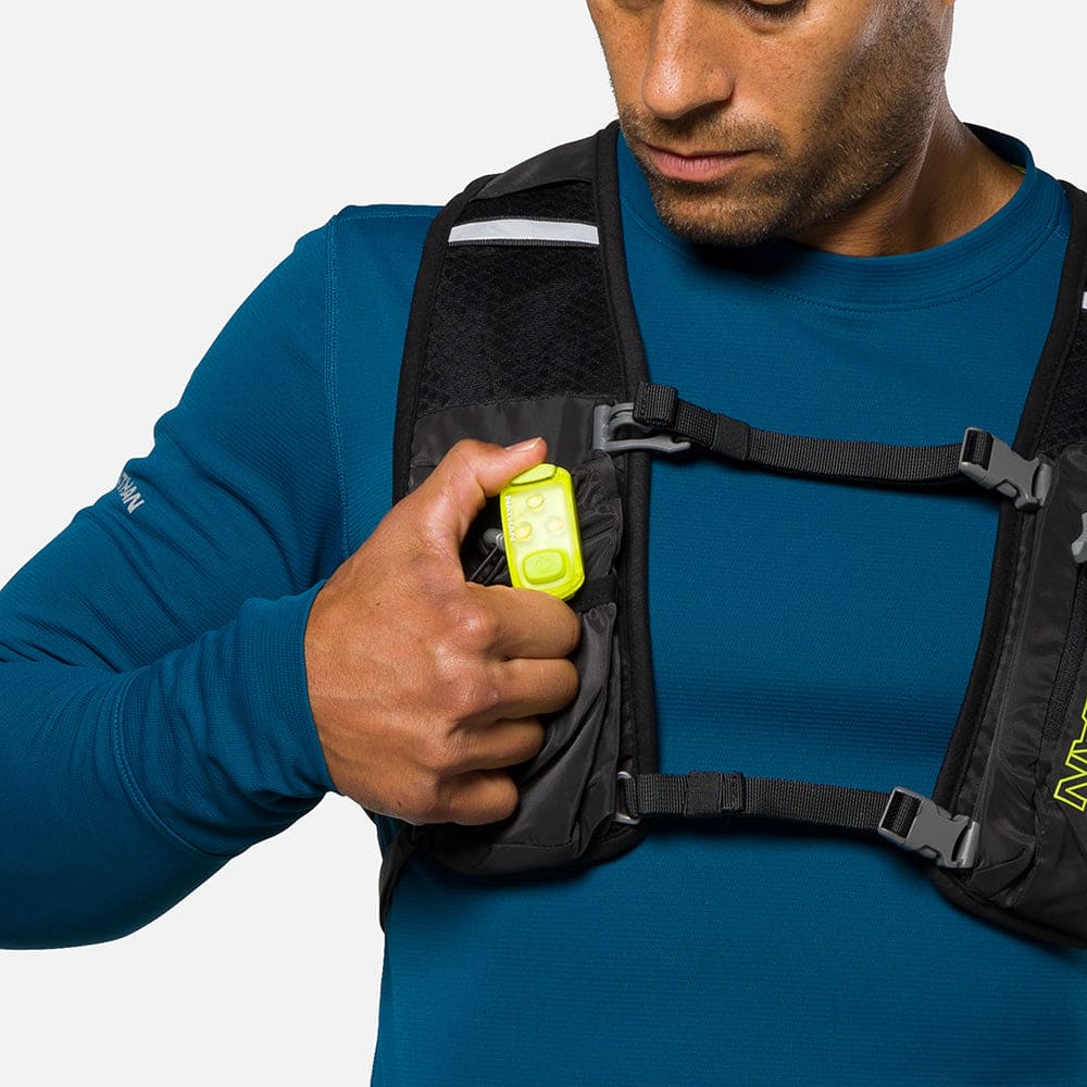 Nathan StrobeLight 2.0 Safety LED Light Clip6