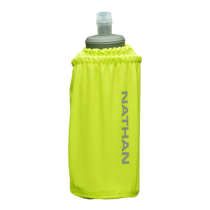 Nathan Pinnacle Botella Portátil Amarillo 18 oz1