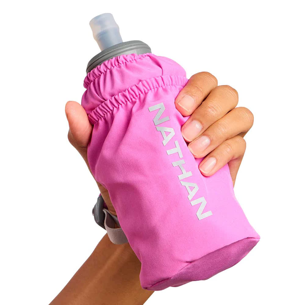 Nathan Pinnacle Botella Portátil Fucsia 18 oz1