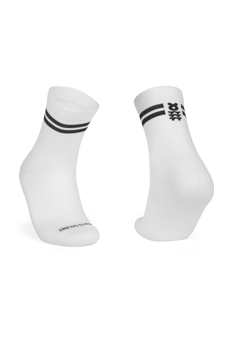 BunnyHop Medias Rayas Blanca1