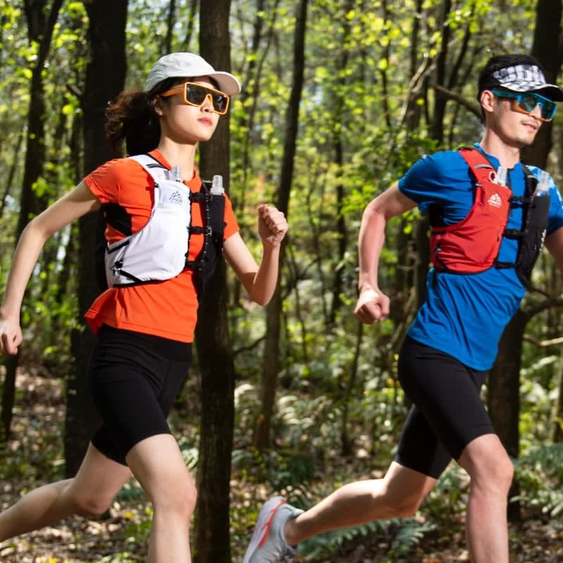 Aonijie Running Mochila de hidratación 10L2