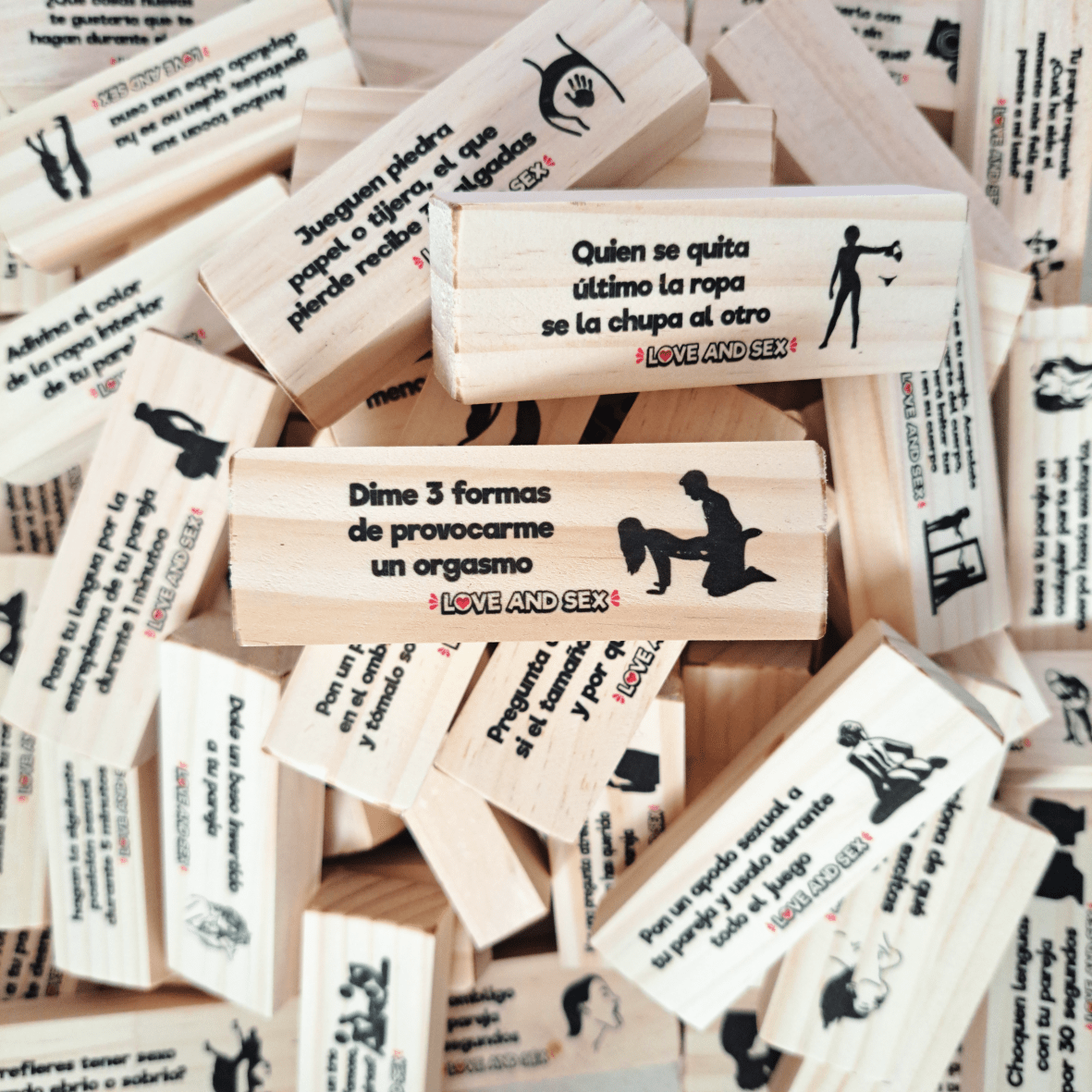 LOVE AND SEX - JENGA PAREJAS 6