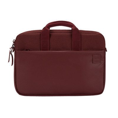 Bolso para MacBook Pro de 15’’ Compass Brief burdeo de Incase Bolso para MacBook Pro de 15’’ Compass Brief burdeo de Incase