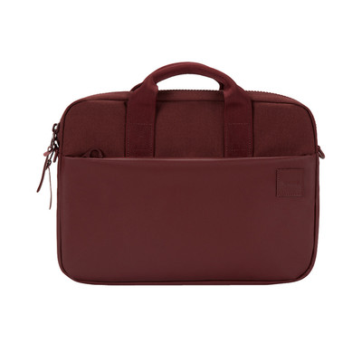 Bolso para MacBook Pro de 13’’ Compass Brief burdeo de Incase Bolso para MacBook Pro de 13’’ Compass Brief burdeo de Incase
