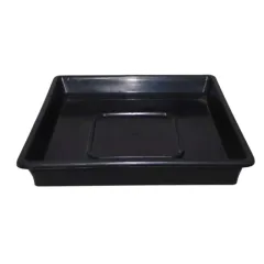 Plato cuadrado negro 11-18Lt
