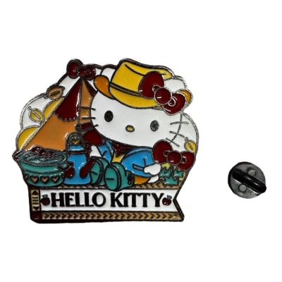 Hello Kitty Aventurera Pin Prendedor