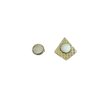 Pin Prendedor Cubo Pyraminx