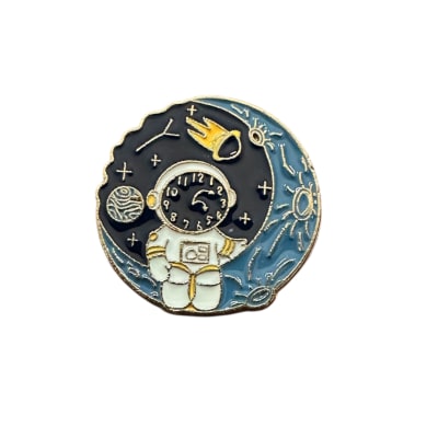 Astronauta en el espacio Pin Prendedor