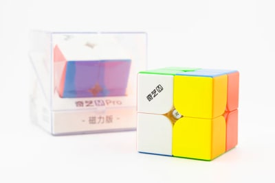 2x2x2 Qiyi M Pro