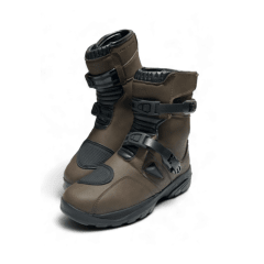 BOTA PARA MOTO KORE MIDLAND CAFÉ CAÑA LARGA RESISTENTE AL AGUA