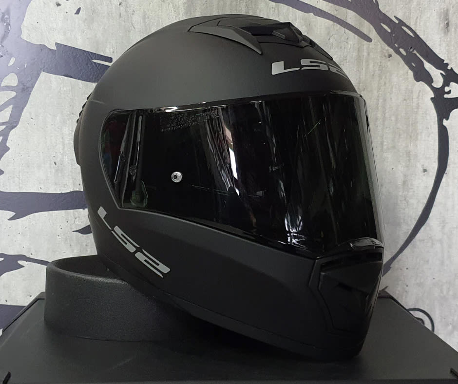 Casco LS2 FF390 Breaker EVO Solid Negro Mate (Con mica transparente oscura no incluida)1