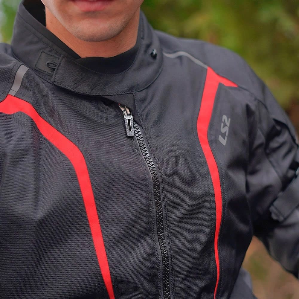CHAQUETA LS2 SEPANG NEGRA GRIS ROJA | PROTECCIÓN Y CONFORT PARA CADA RUTA5