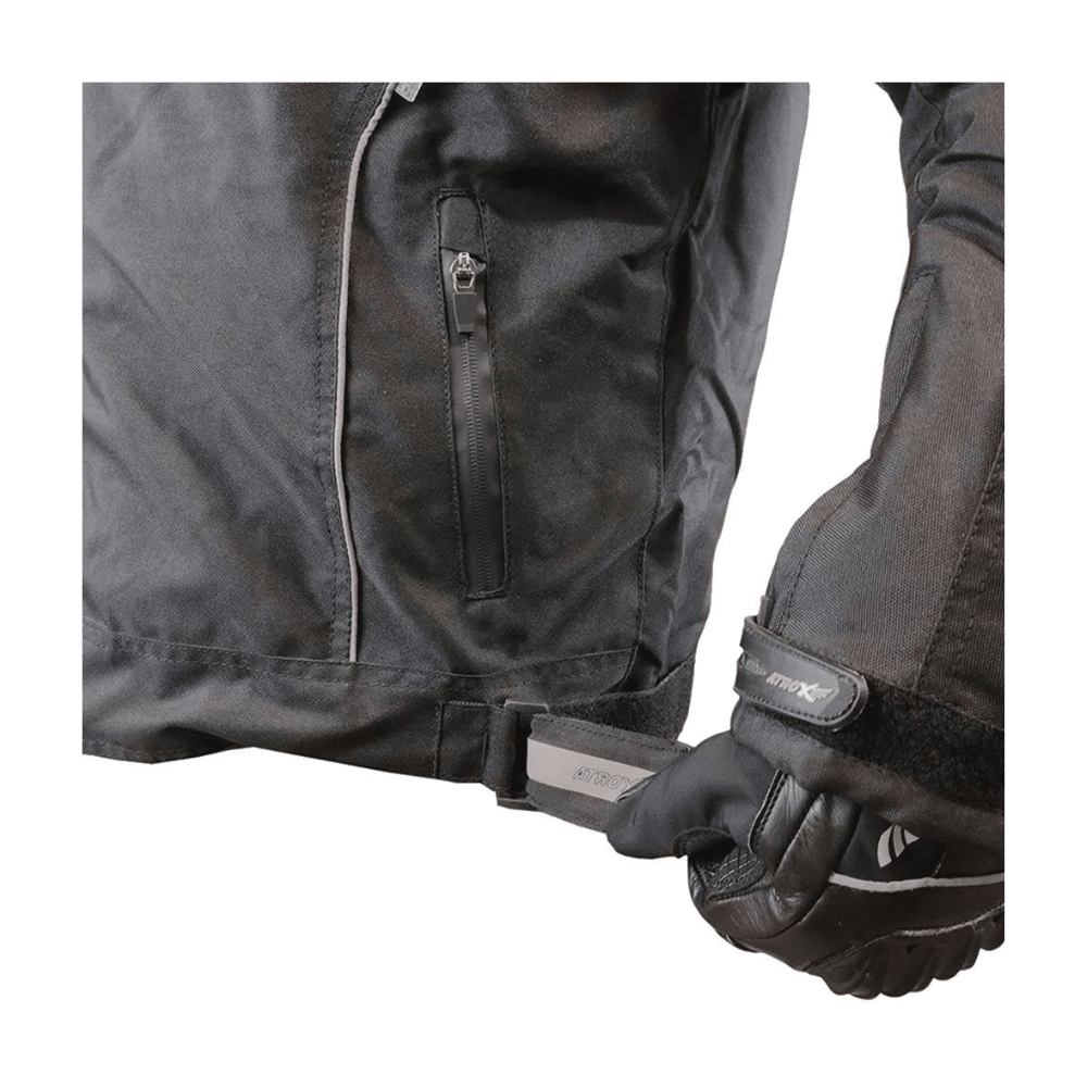 CHAQUETA PARA MOTO HOMBRE ATROX CE 2132 CON PROTECCIONES NEGRA6
