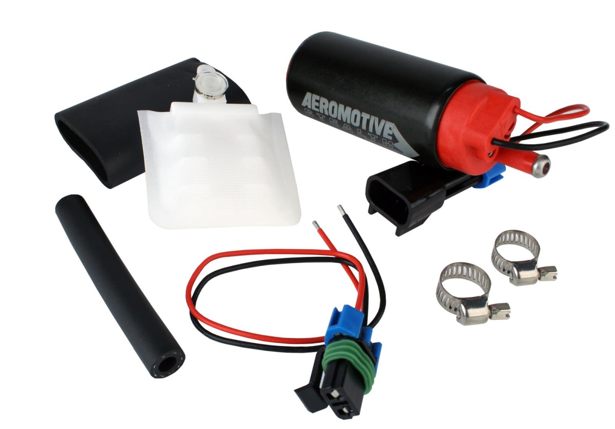 BOMBA DE COMBUSTIBLE INTERNA E85 - 340 LPH | AEROMOTIVE1