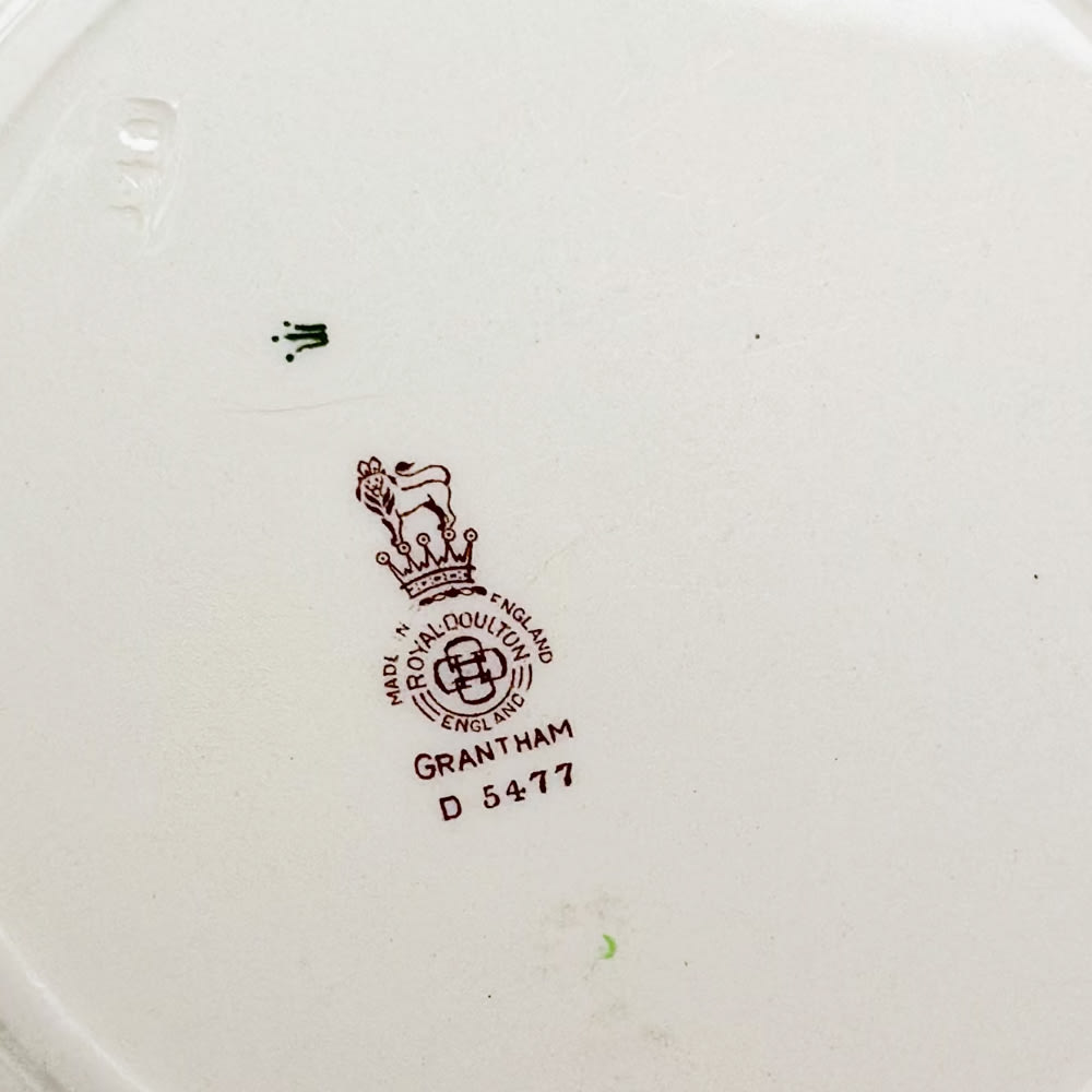 Plato de fondo Royal Doulton - 24cm3