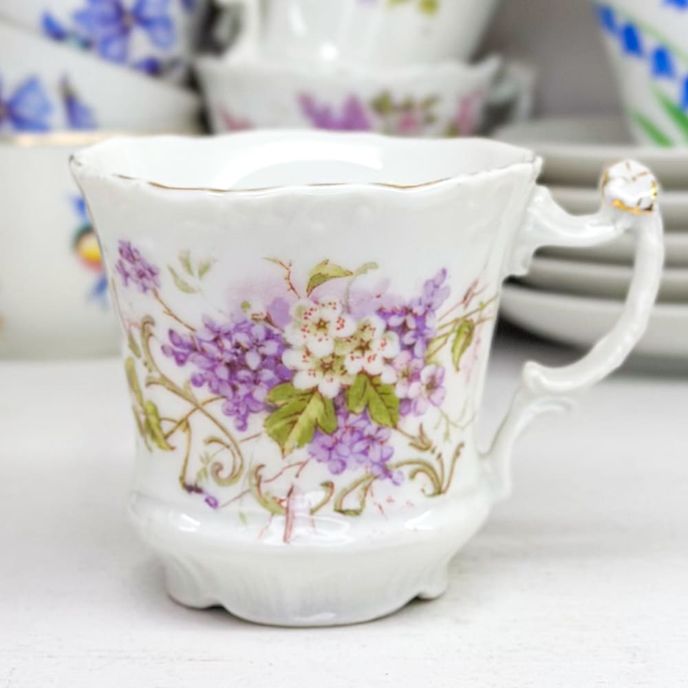 Taza de té sin platillo de 1900 - 180cc3