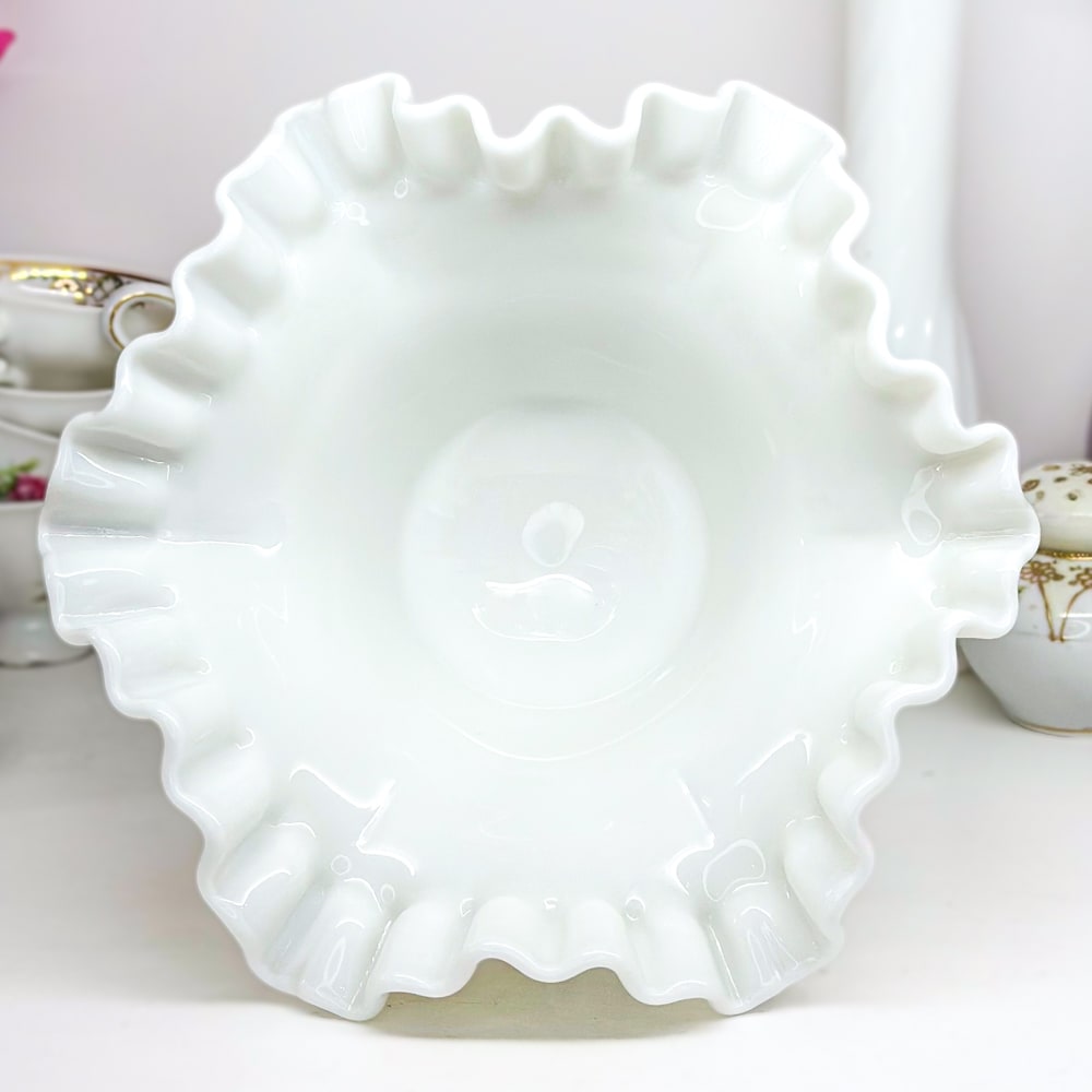 Centro de mesa de Milk glass - 16cm3