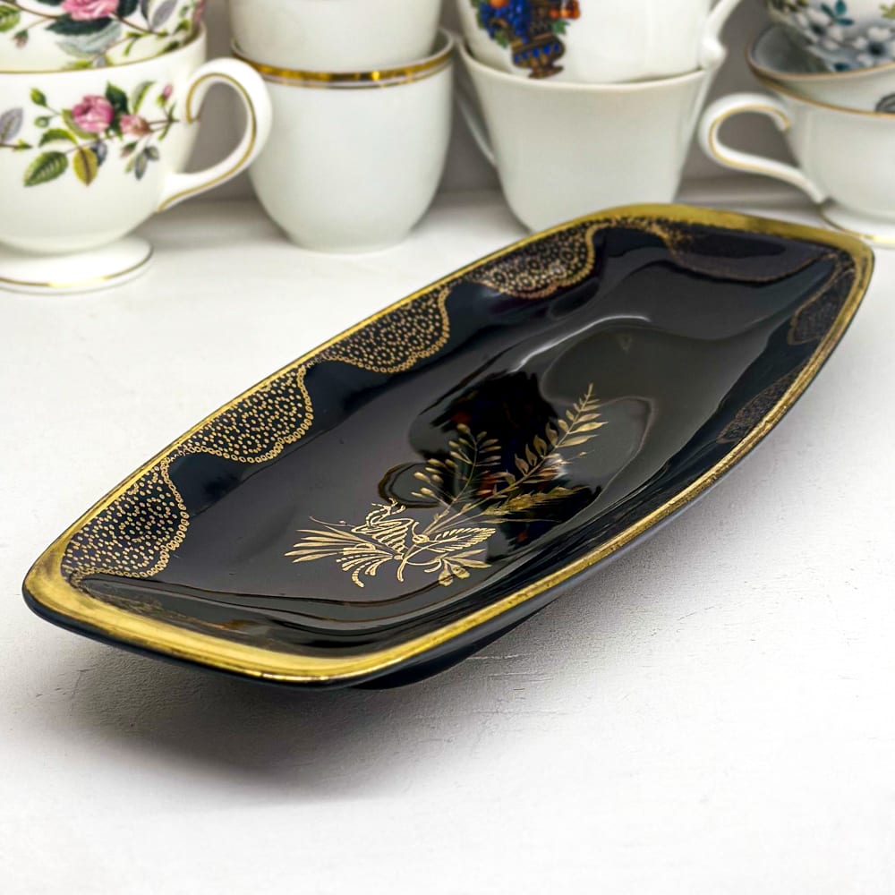 Fuente rectangular Walter Stark - 27cm2