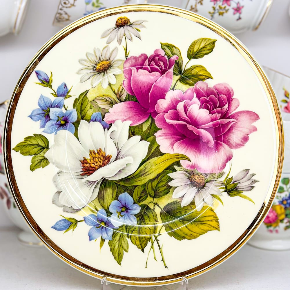 Plato decorativo inglés - 20cm2