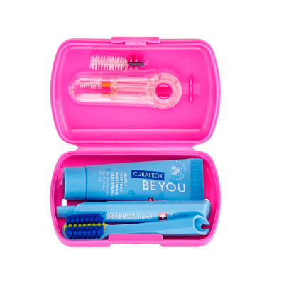 CURAPROX 2 CEPILLOS + PASTA DENTAL 15 GR + ESTUCHE1