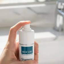 BIOCURE SHAMPOO EN SECO 160 ML3