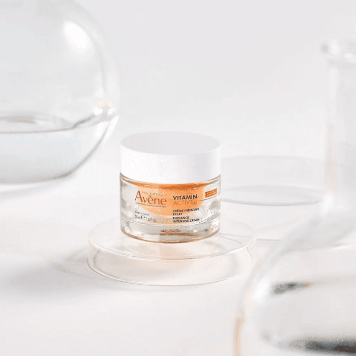 AVENE VITAMIN ACTIV Cg CREMA LUMINOSIDAD INTENSA 50 ML DET.2