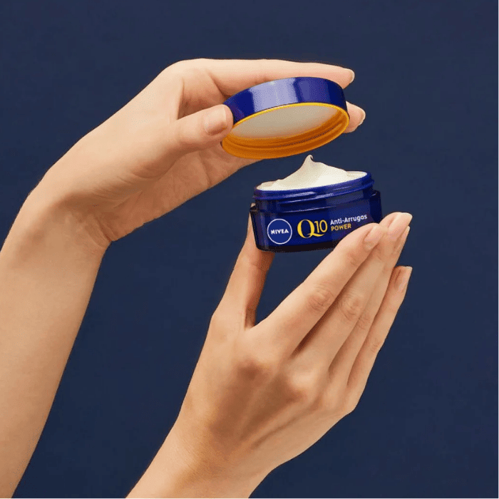 NIVEA Q10 ANTIARRUGAS POWER NOCHE 50 ML DET.2