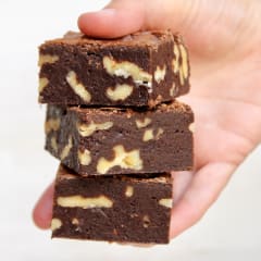 Brownie de chocolate con nueces