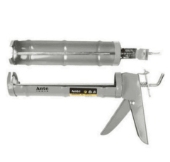 PISTOLA DE CALAFATEO 9