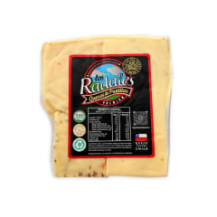 QUESO MANTECOSO LOS RADALES MIX 4 ESPECIAS 680 G