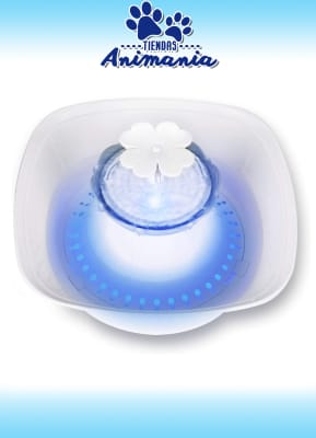 FUENTE DE AGUA PARA MASCOTAS DE 2.3 LTS CON TAPETE RETROILUMINADA1