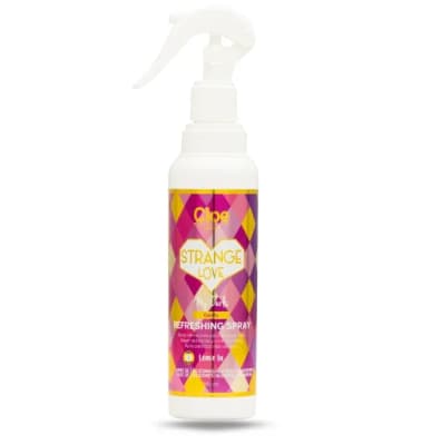 REFRESHING SPRAY STRANGE LOVE CLOE1