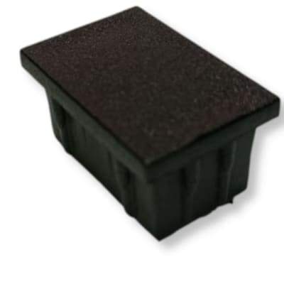 Regatón Plástico Tapa Perfil (Taco) 20 x 40 mm. Interior Negro2