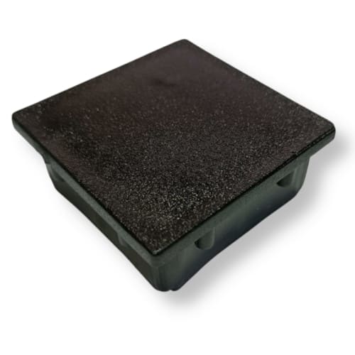 Regatón Plástico Tapa Perfil (Taco) 100 x 100 mm. Interior Negro 1