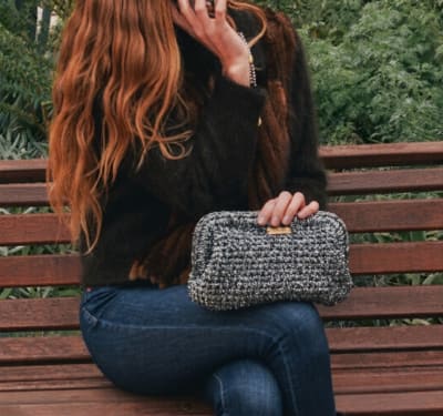 Cartera CHENILLE GRIS3