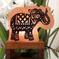 LAMPARA DE SAL ELEFANTE