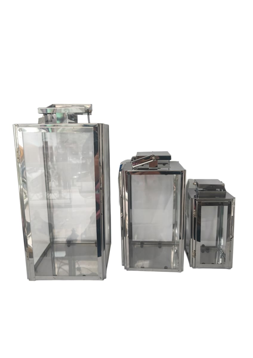 SET DE TRES CANDELABROS ACERO INOX CUADARDOS1