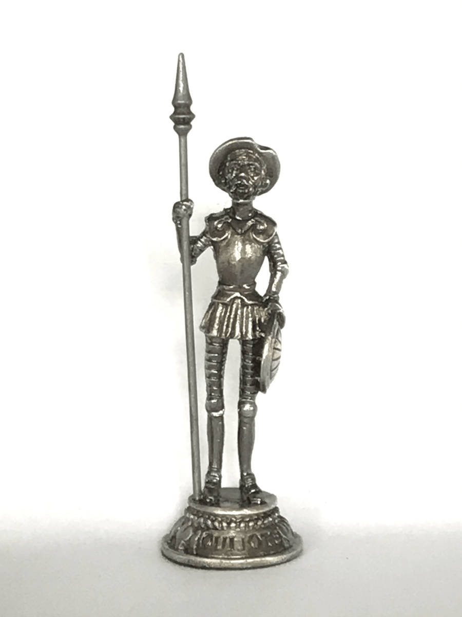 QUIJOTE DE PELTRE PEQUENO1