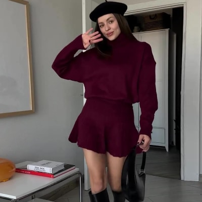 Conjunto Dioroma de Falda y Suéter de Punto Liso Mujer Vinotinto2