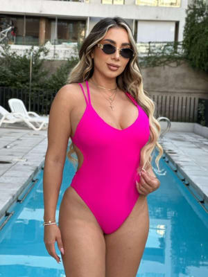 Traje de Baño Entero Trikini Yaque Fucsia1