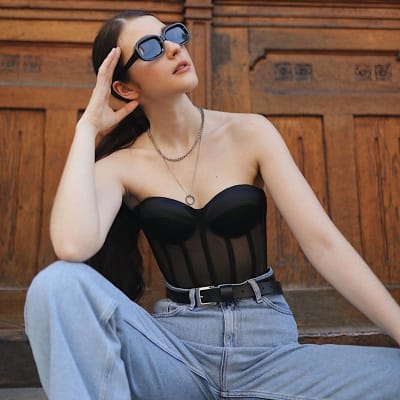 Corset Top Negro Amaratta1