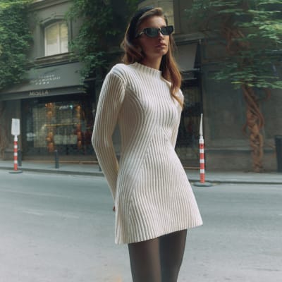 Vestido Corto Acanalado Mujer Blanco Genoveva1