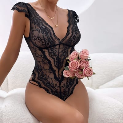 Body Enterito Escote Profundo Negro  Temptation1